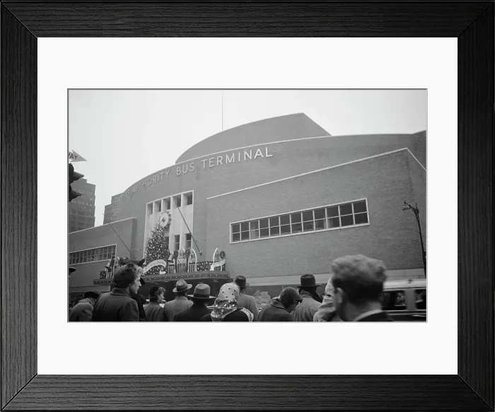Framed Print : Port Authority Bus Terminal