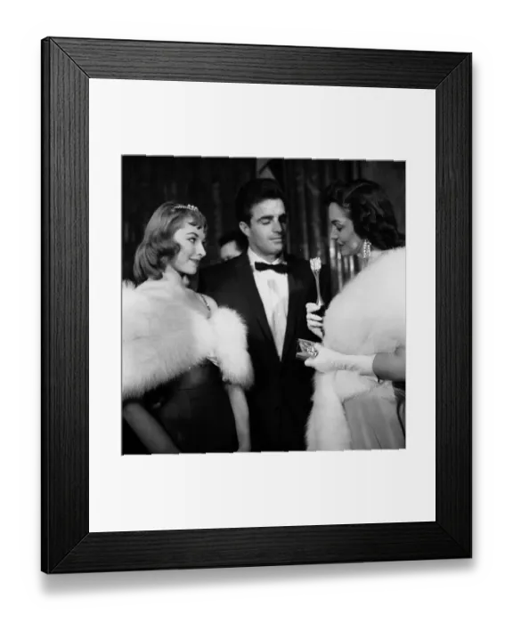 Framed Print : Vikki Dougan Framed Print : Vikki Dougan