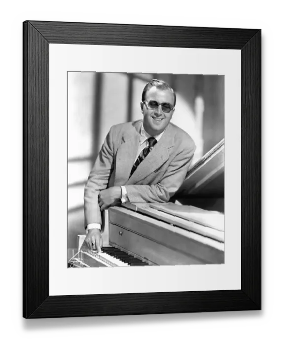 Framed Print : George Shearing Framed Print : George Shearing