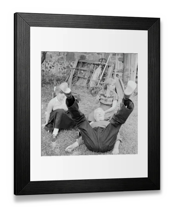 Framed Print : Alexander Calder Framed Print : Alexander Calder
