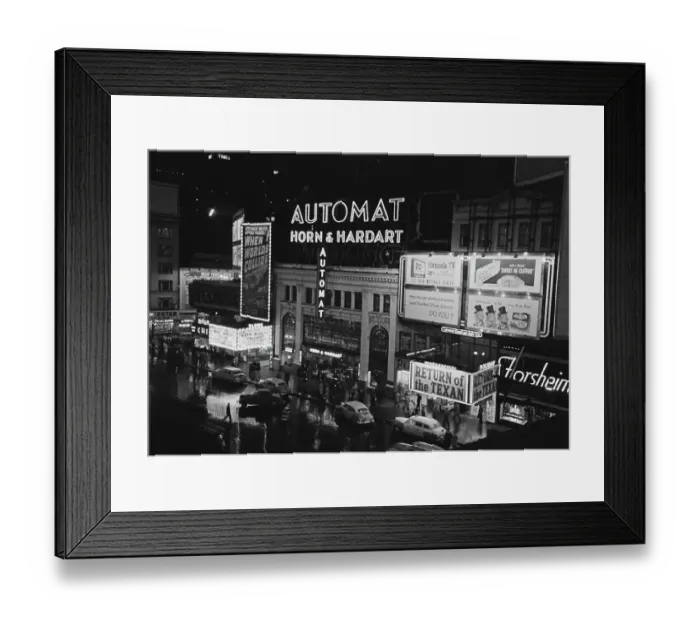 Framed Print : Times Square At Night Framed Print : Times Square At Night