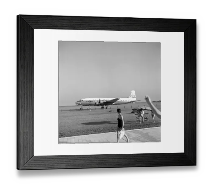 Framed Print : Ezeiza Airport, Argentina Framed Print : Ezeiza Airport, Argentina