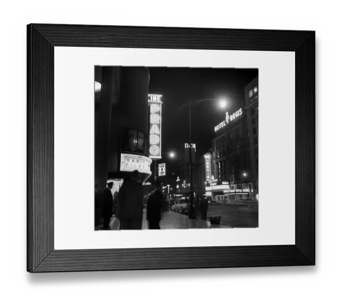 Framed Print : Mexico City Street Scenes Framed Print : Mexico City Street Scenes