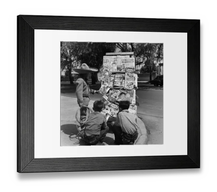 Framed Print : Mexico City Street Scenes Framed Print : Mexico City Street Scenes