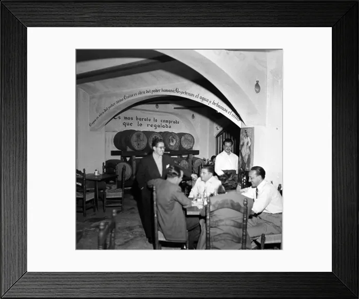 Framed Print : Mexico City Street Scenes Framed Print : Mexico City Street Scenes