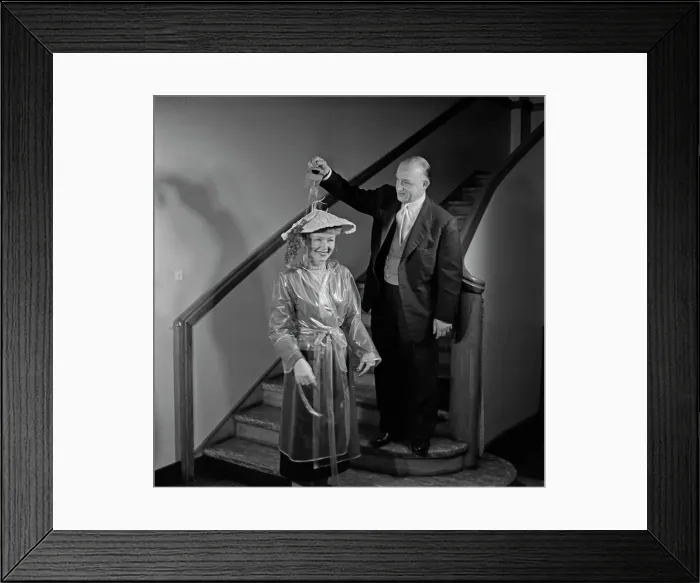 Framed Print : A Quick Shower Framed Print : A Quick Shower