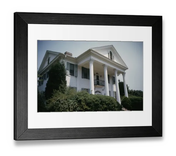 Framed Print : A Pre Civil War Plantation House Framed Print : A Pre Civil War Plantation House