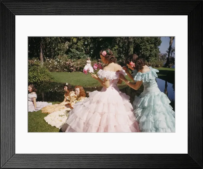 Framed Print : Recreation Of Life On A Pre Civil War Plantation