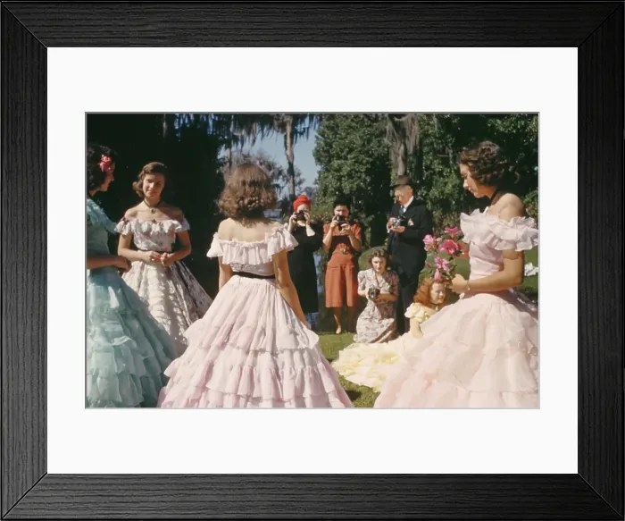 Framed Print : Recreation Of Life On A Pre Civil War Plantation Framed Print : Recreation Of Life On A Pre Civil War Plantation