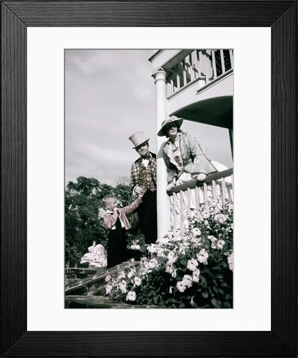 Framed Print : Recreation Of Life On A Pre Civil War Plantation Framed Print : Recreation Of Life On A Pre Civil War Plantation