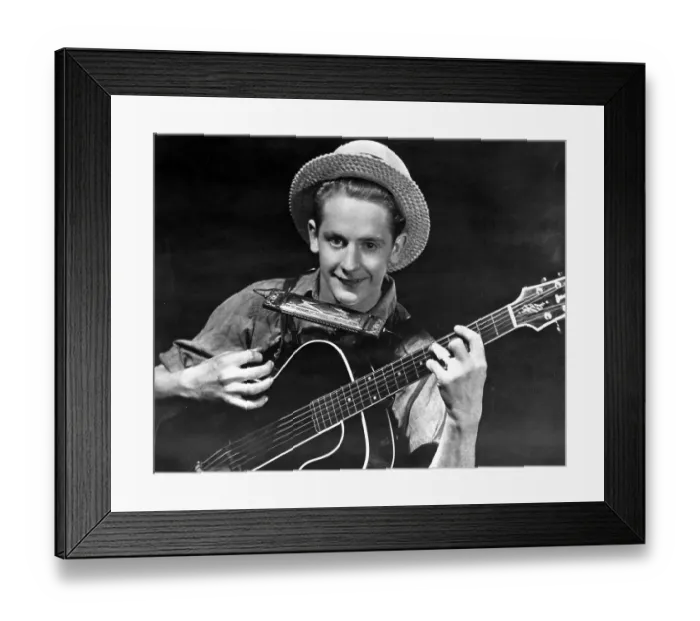 Framed Print : Les Paul And The Harmonica Holder He Invented As A Child Framed Print : Les Paul And The Harmonica Holder He Invented As A Child