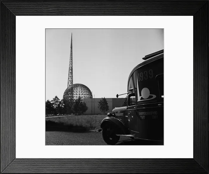 Framed Print : The Trylon and Perisphere Under Construction Framed Print : The Trylon and Perisphere Under Construction