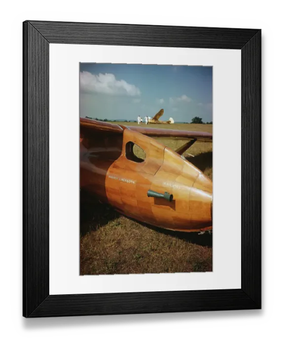 Framed Print : Gliding Gliders in New Jersey Framed Print : Gliding Gliders in New Jersey