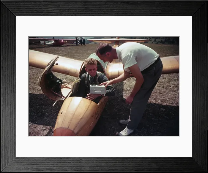 Framed Print : Gliding Gliders in New Jersey Framed Print : Gliding Gliders in New Jersey