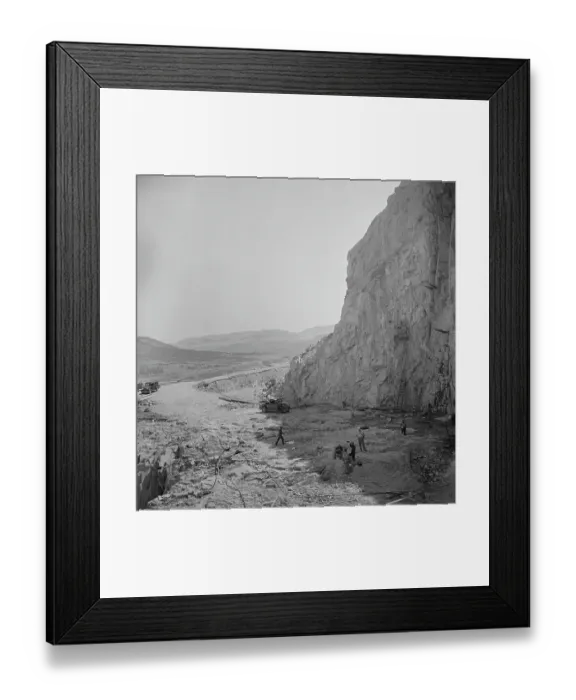 Framed Print : Grand Coulee Dam, Washington Framed Print : Grand Coulee Dam, Washington
