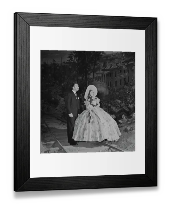 Framed Print : Gone With the Wind Atlanta Premiere Photoshoot Framed Print : Gone With the Wind Atlanta Premiere Photoshoot