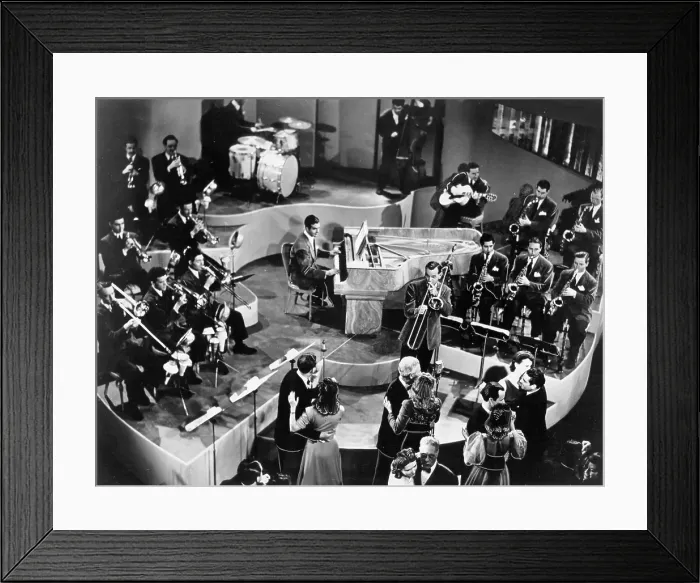 Framed Print : The Glenn Miller Orchestra