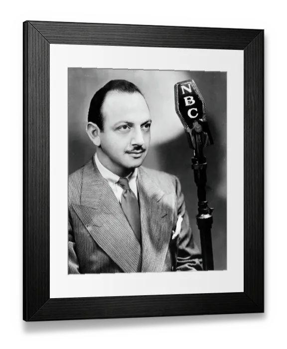 Framed Print : Mel Blanc. LOS ANGELES - CIRCA 1940: Radio and cartoon voice actor Mel Framed Print : Mel Blanc. LOS ANGELES - CIRCA 1940: Radio and cartoon voice actor Mel