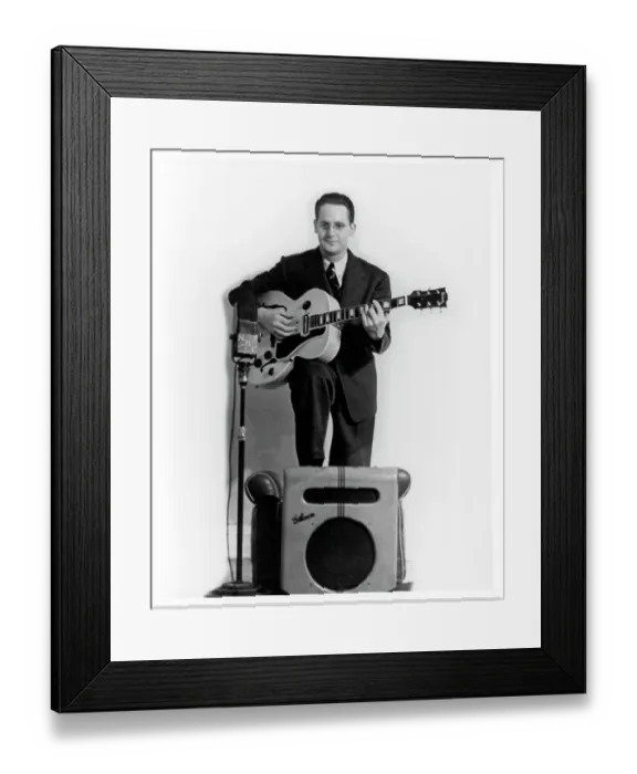 Framed Print : Les Paul Portrait Framed Print : Les Paul Portrait