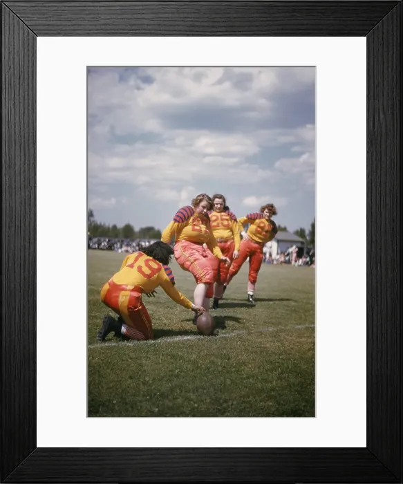 Framed Print : Women's Football Framed Print : Women's Football