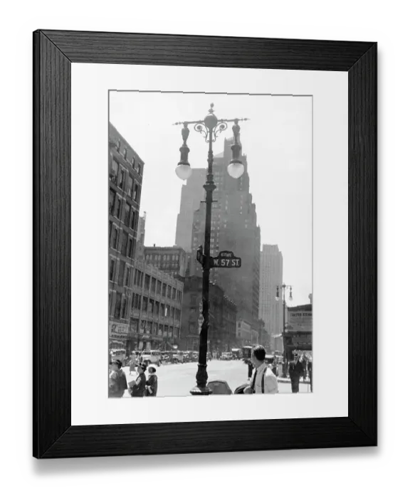 Framed Print : New York Corner Framed Print : New York Corner