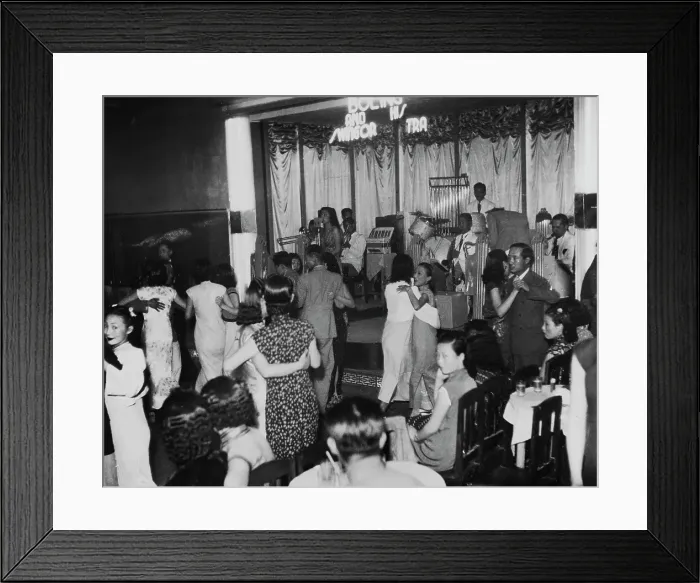 Framed Print : Nanking Nightlife Framed Print : Nanking Nightlife