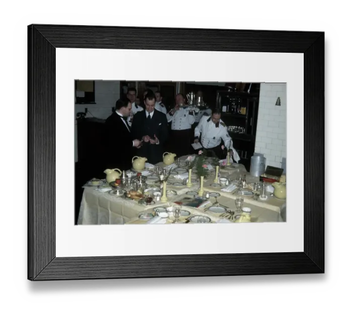 Framed Print : THE PLAZA HOTEL Framed Print : THE PLAZA HOTEL