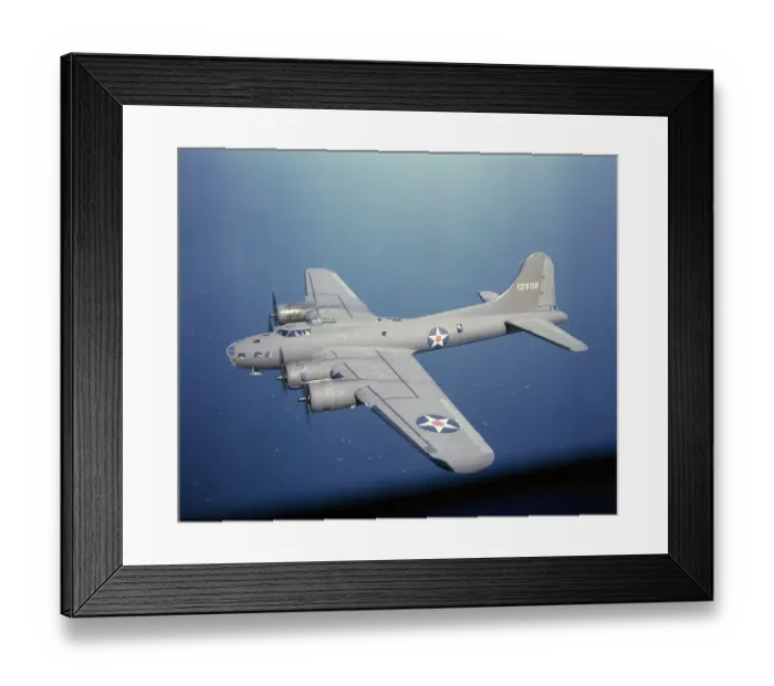 Framed Print : B-17 Bombers En Route To England Framed Print : B-17 Bombers En Route To England