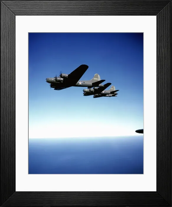 Framed Print : B-17 Bombers En Route To England Framed Print : B-17 Bombers En Route To England