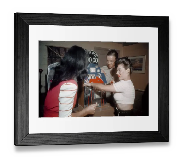 Framed Print : El Rancho Vegas Framed Print : El Rancho Vegas