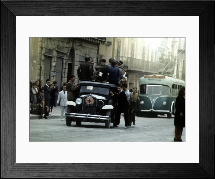 Framed Print : ALLIED INVASION OF SICILY DURING WWII Framed Print : ALLIED INVASION OF SICILY DURING WWII