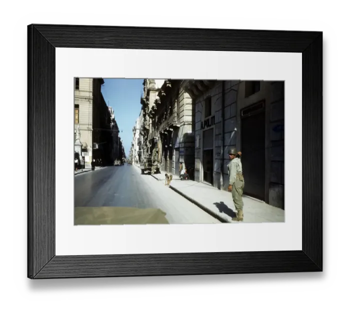 Framed Print : ALLIED INVASION OF SICILY DURING WWII Framed Print : ALLIED INVASION OF SICILY DURING WWII