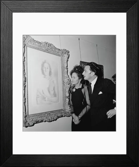Framed Print : Salvador Dali Framed Print : Salvador Dali