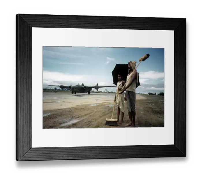 Framed Print : U.S. AIR FORCE BASE IN AGRA, INDIA Framed Print : U.S. AIR FORCE BASE IN AGRA, INDIA