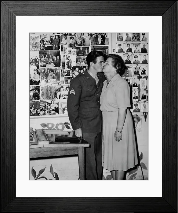 Framed Print : Hollywood Canteen Framed Print : Hollywood Canteen