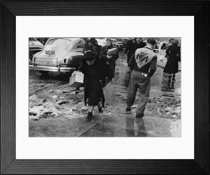 Framed Print : Winter In New York Framed Print : Winter In New York