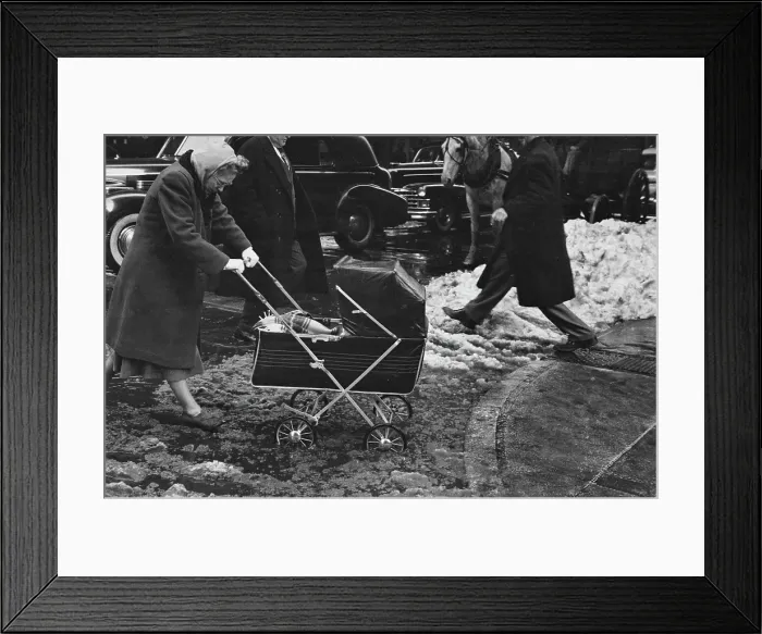 Framed Print : Winter In New York Framed Print : Winter In New York