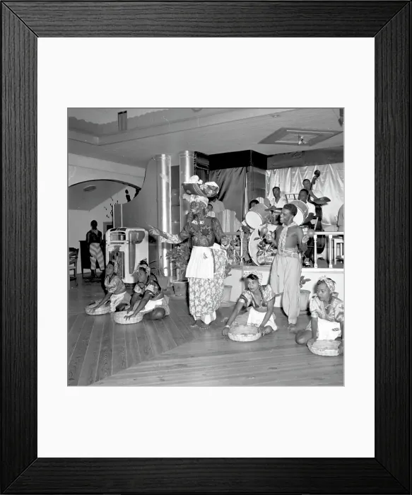 Framed Print : Jamaica, Caribbean. (Photo by Earl Leaf / Michael Ochs Archives / Getty Images) Framed Print : Jamaica, Caribbean. (Photo by Earl Leaf / Michael Ochs Archives / Getty Images)