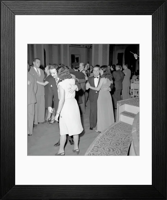 Framed Print : Havana Nights Framed Print : Havana Nights