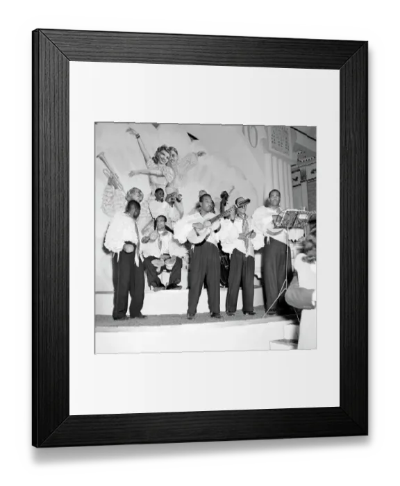 Framed Print : Havana Nights Framed Print : Havana Nights