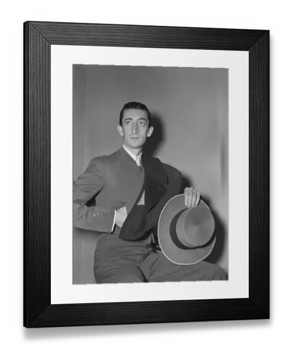 Framed Print : Manolete. Spanish bullfighter Manolete (1917 - 1947)