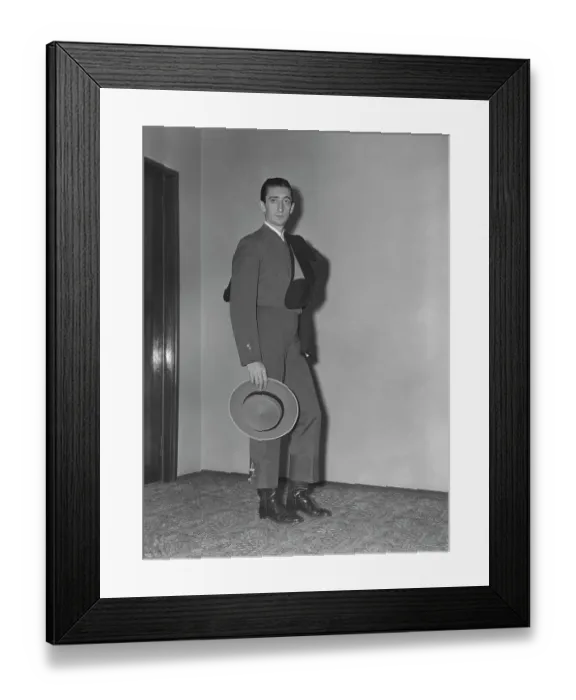 Framed Print : Manolete. Spanish bullfighter Manolete (1917 - 1947) Framed Print : Manolete. Spanish bullfighter Manolete (1917 - 1947)