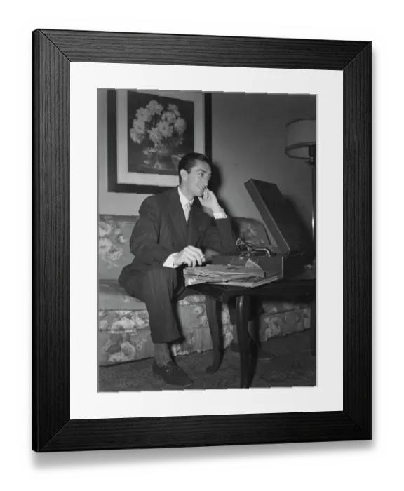 Framed Print : Manolete. Spanish bullfighter Manolete (1917 - 1947)
