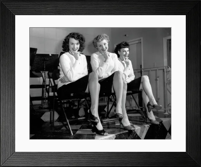 Framed Print : The Dinning Sisters Framed Print : The Dinning Sisters