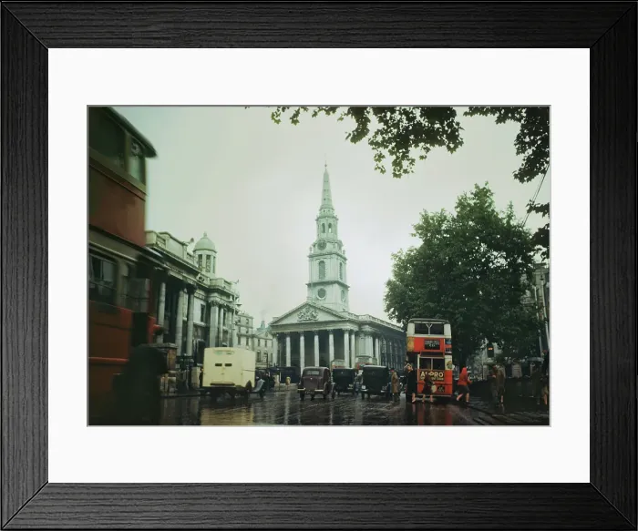 Framed Print : View Of St Martin In The Fields Framed Print : View Of St Martin In The Fields