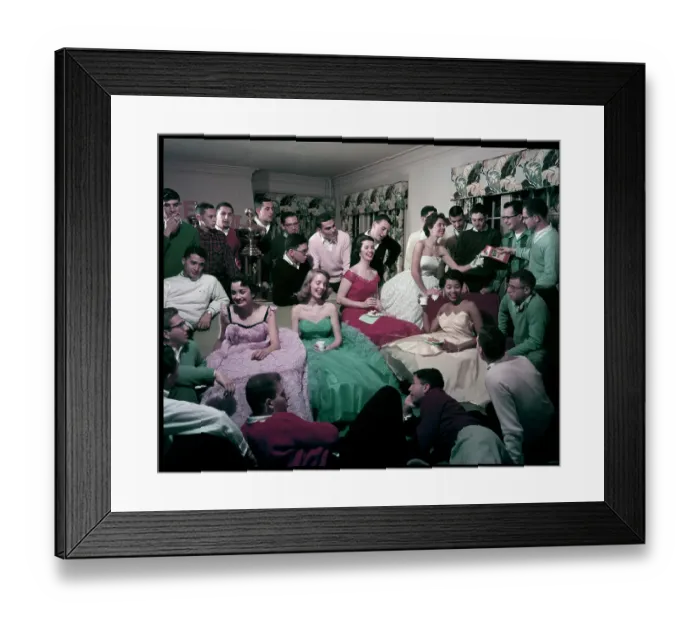 Framed Print : MISS STATE UNIVERSITY OF IOWA BEAUTY PAGEANT Framed Print : MISS STATE UNIVERSITY OF IOWA BEAUTY PAGEANT