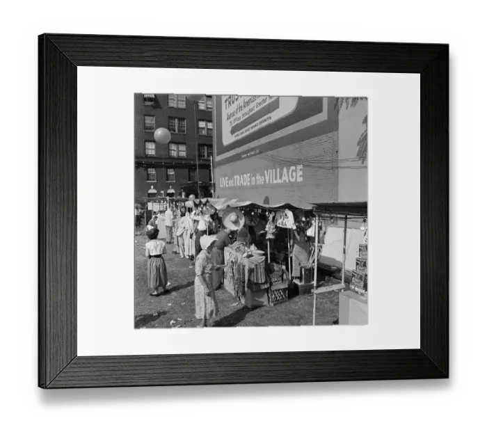 Framed Print : New York City Street Scenes Framed Print : New York City Street Scenes