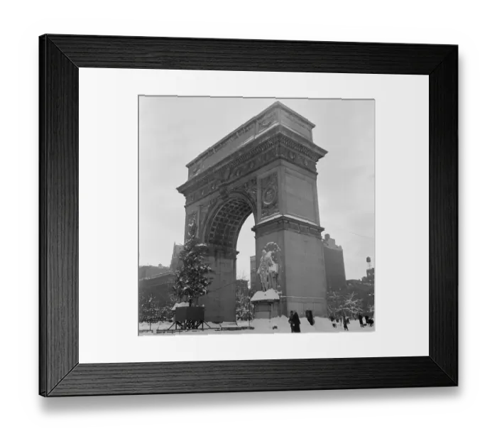 Framed Print : New York City Street Scenes Framed Print : New York City Street Scenes