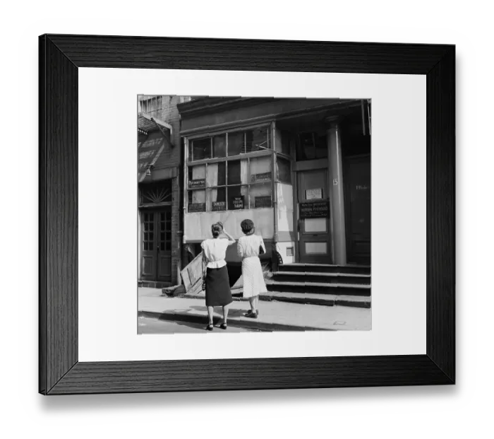Framed Print : New York City Street Scenes Framed Print : New York City Street Scenes