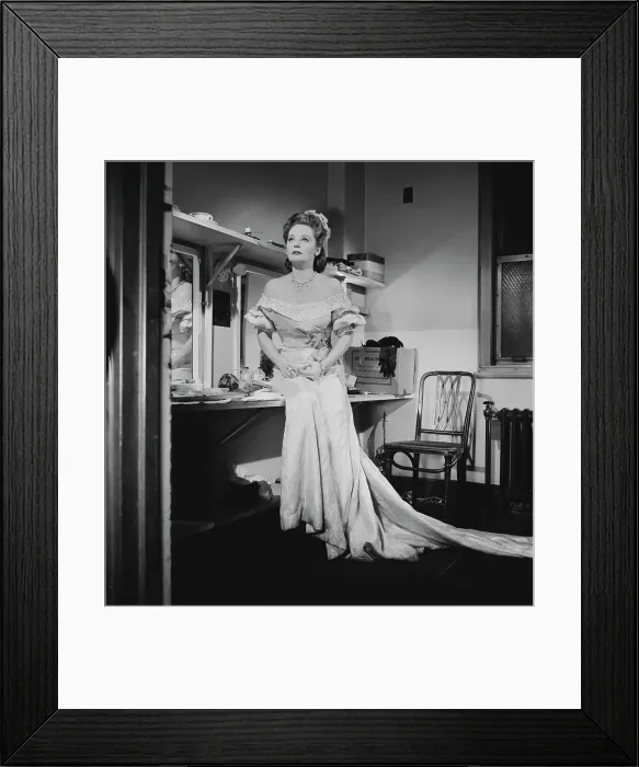 Framed Print : Tallulah Bankhead Framed Print : Tallulah Bankhead